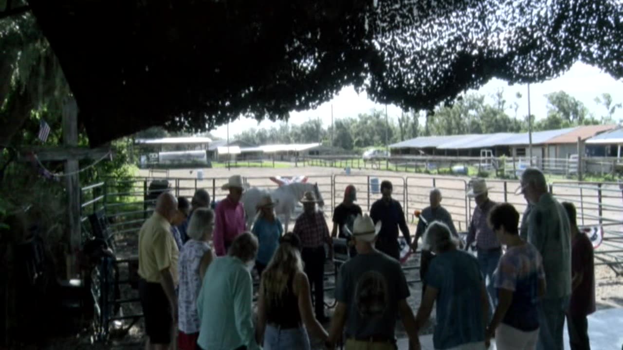 Skipper Calder & Cowboy-up Ministry bring horse training with a message at 11am.