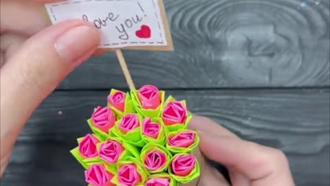 How to make EASY Paper Flowers DIY Paper Craft Gift Ideas