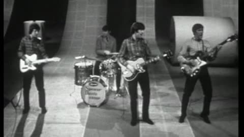 Spencer Davis Group - Keep On Running = 1965