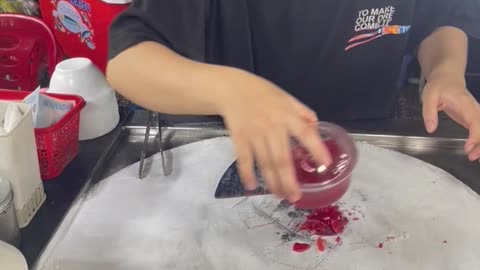 🔥 Rolled Ice Cream Fledge Magic at Phu Quoc Night Market | Street Dessert Show!