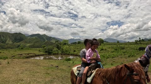 🎠 Horseback Riding at Communal Ranch, Family Fun in Impasugong, Bukidnon 🇵🇭 Expat in the Philippines