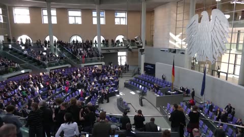 Germany's conservative leader loses parliamentary vote to become chancellor