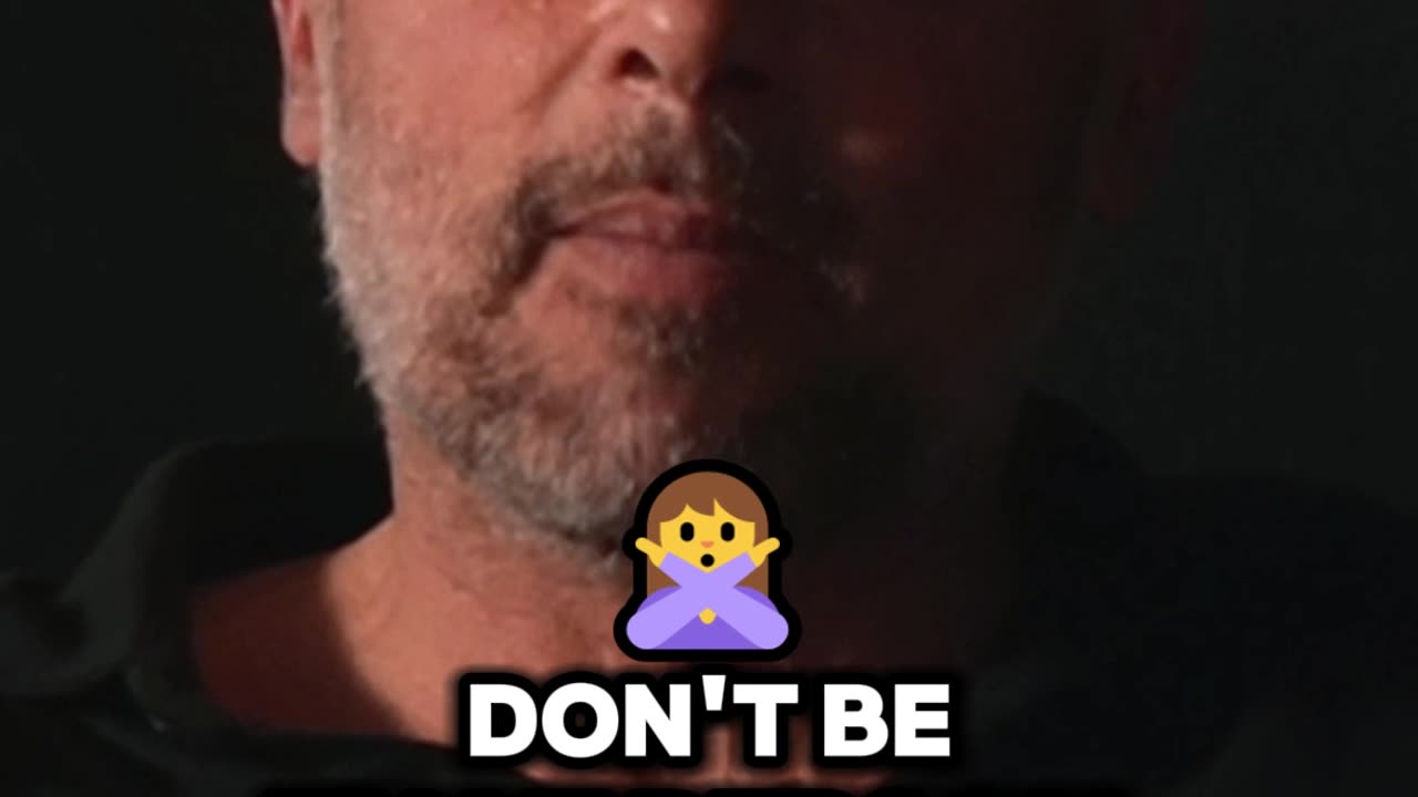 The ‘No Expression’ Face Trend, What’s Causing It?