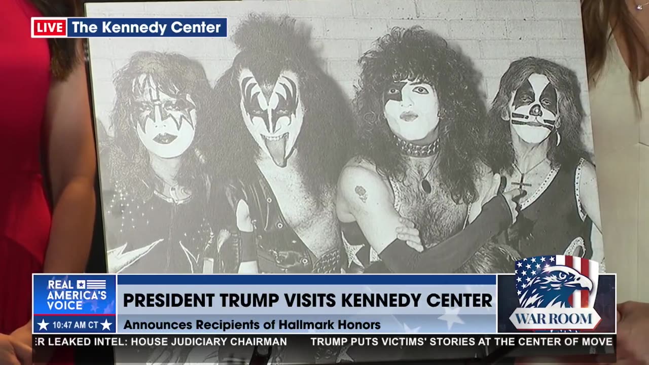 POTUS REVEALS KISS WILL BE A RECIPIENT OF HALLMARK HONORS