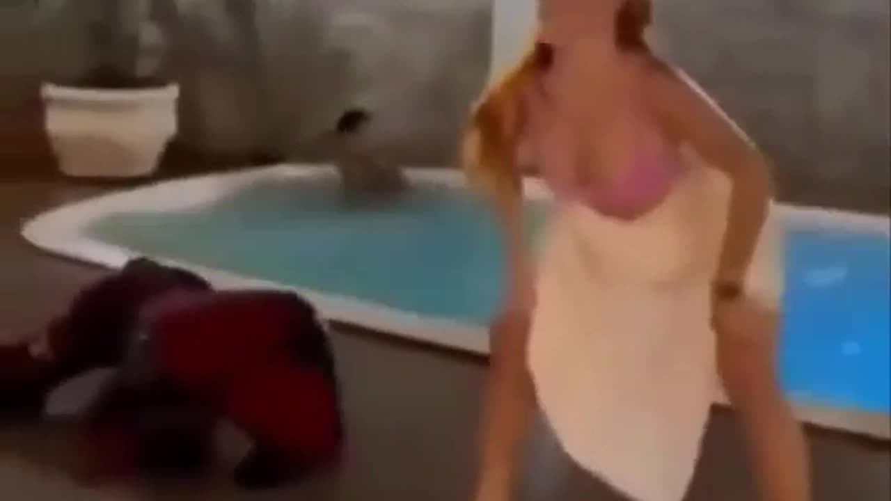 🤣💃 Deadpool Shaking His Ass Will Crack You Up! | FunFM