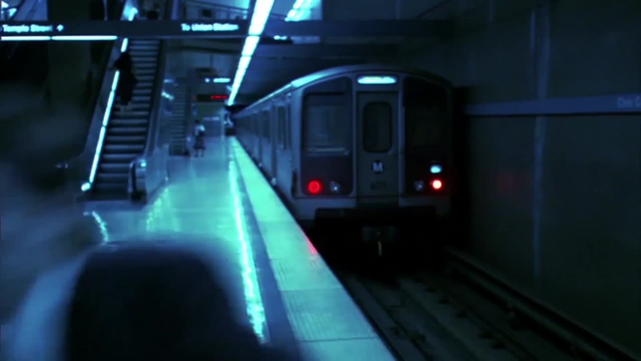 trust is higher in more equal countries - zeitgeist moving forward advert