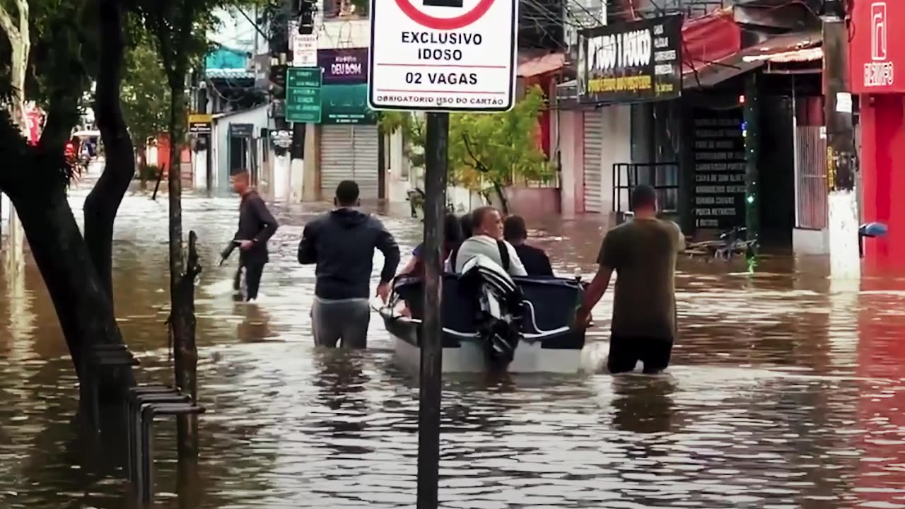 Intensas lluvias azotan el sureste de Brasil