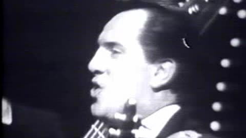 Frankie Valli & The Four Seasons - Dawn, Rag Doll, Toy Soldier = Hullabaloo 1965