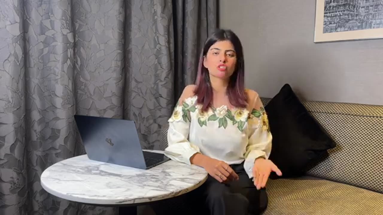 Earning of 2.5 Crores from only Smartphone🤯| Work From Home | Honest IDP Reaction English