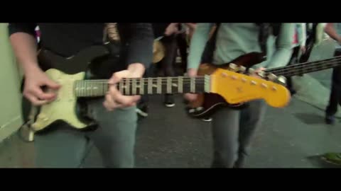 Coldplay - A Sky Full Of Stars (official video)