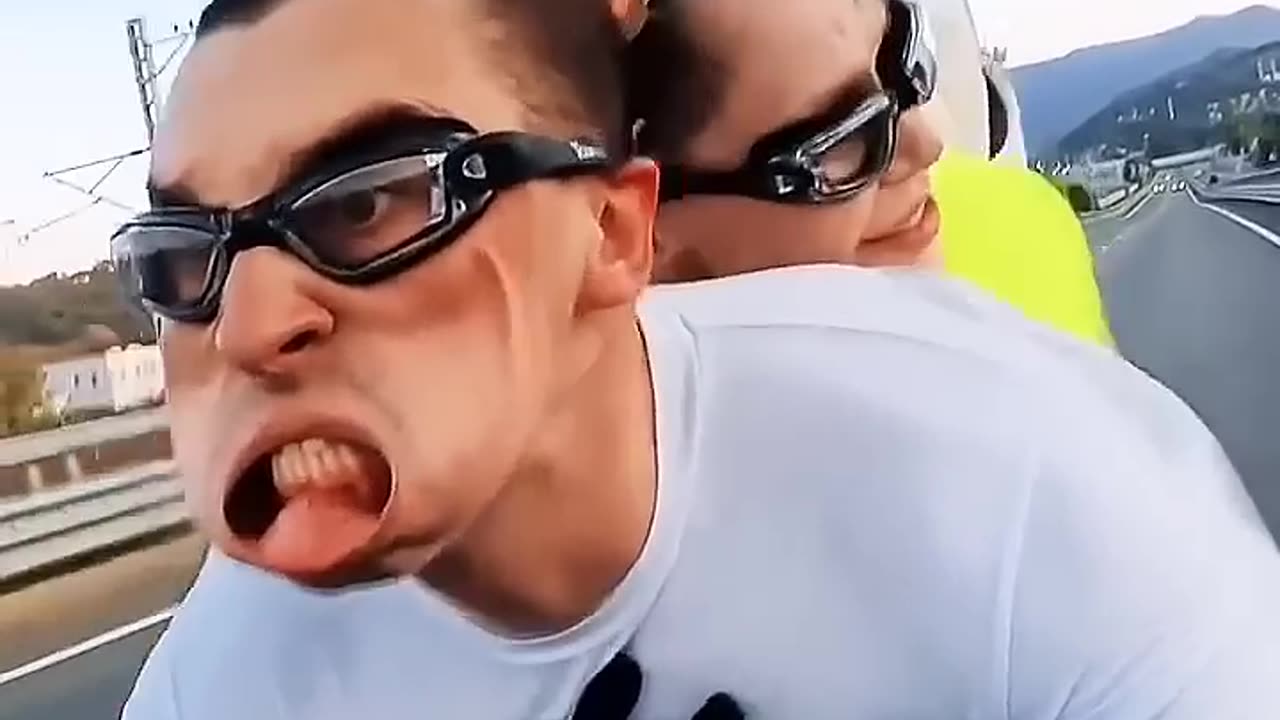 Epic Funny Video 😂😂😂 #shorts #viralshorts #comedy #funnymoments #fails #humor (42)