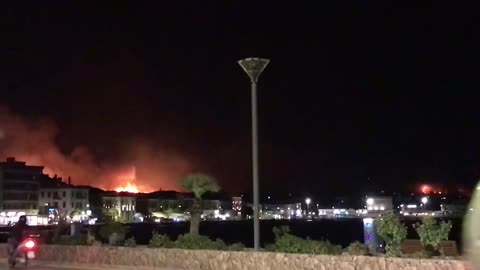 Out of control wildfire on the Greek Island of Chios tonight...