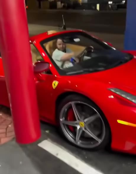 Your daily dose of Ferrari right here