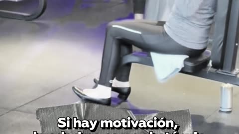 💪👵Abuela demuestra que no hay edad para ir al gimnasio