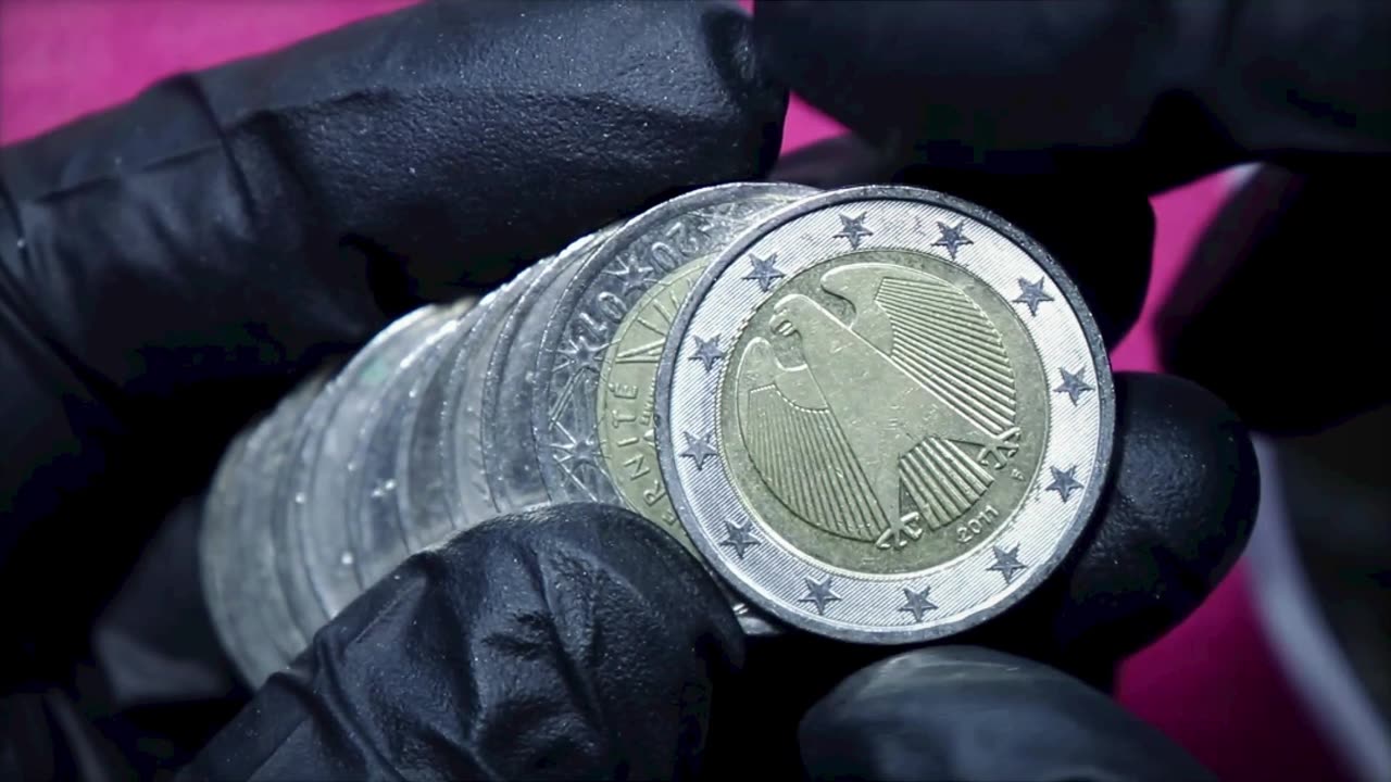 2 Rare Euro Coin: Finds of the Day