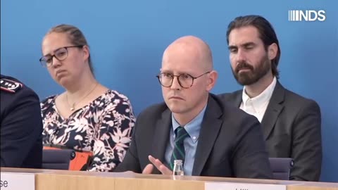 Journalismus heute in Deutschland Kontokündigung, Ein - Ausreiseverbot