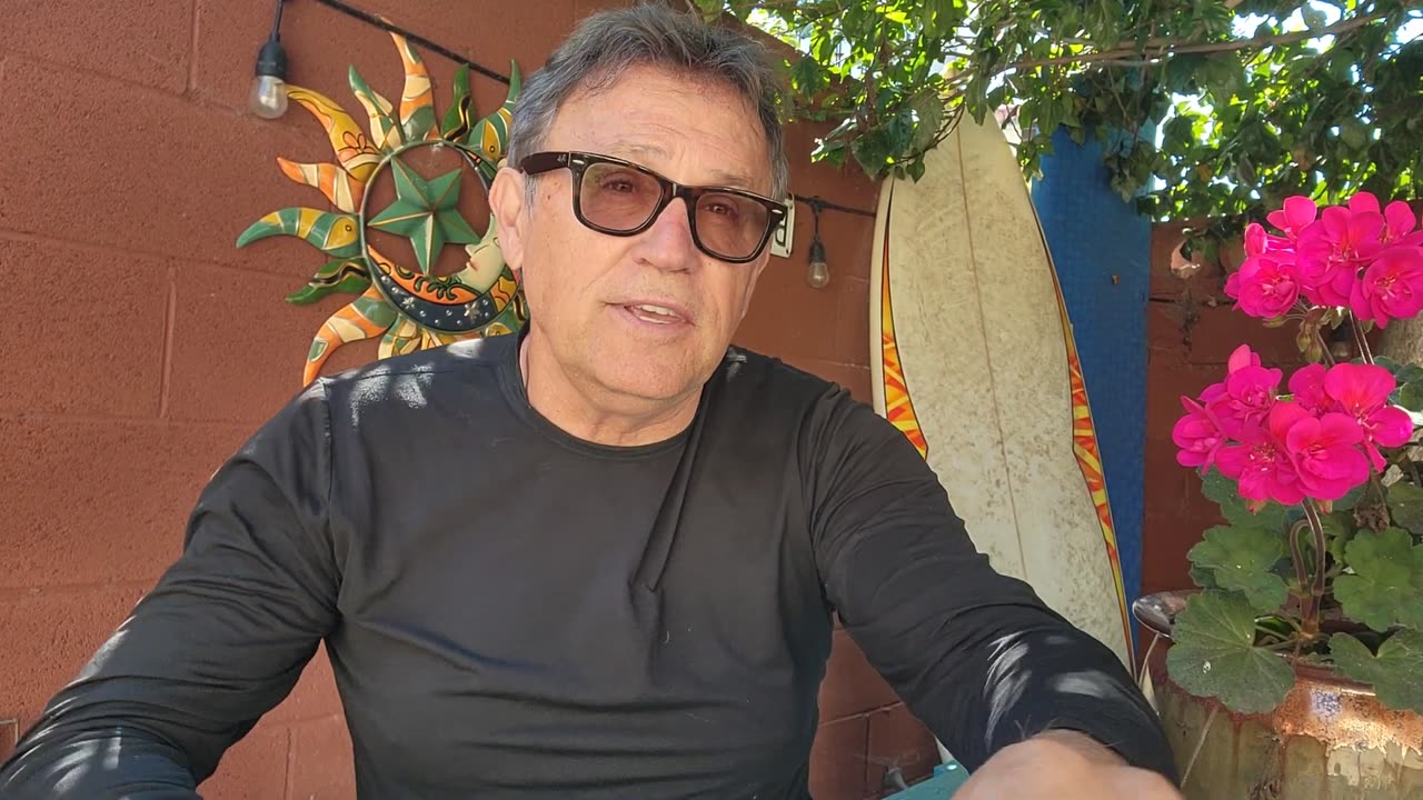 Politički Beskućnik