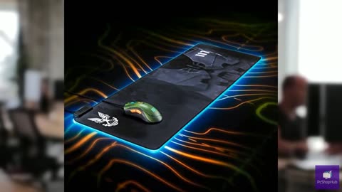 Razer Goliathus Extended Chroma Gaming Mousepad: Customizable RGB Lighting - Sof