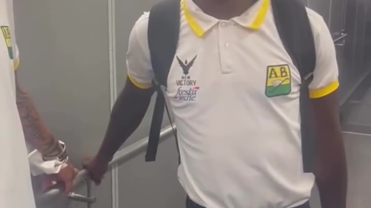 “Gracias a la ciudad bonita”: Sherman Cárdenas, orgulloso del regreso de Dayro a la selección