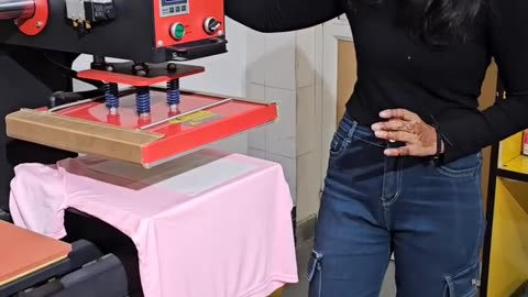 A great business that lasts 365 days a year, will make more than 50 products by a machine on a table