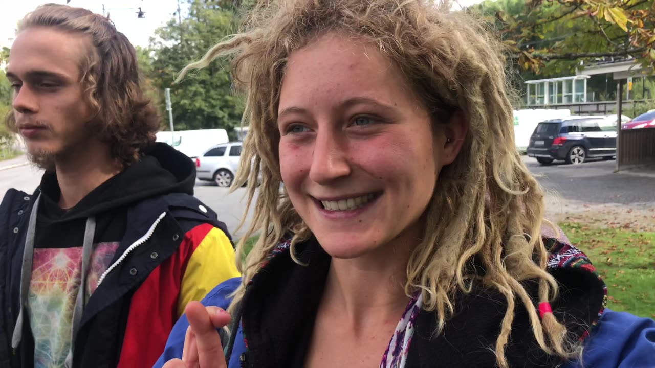 👣Random one while we recycle♻️plastic bottles