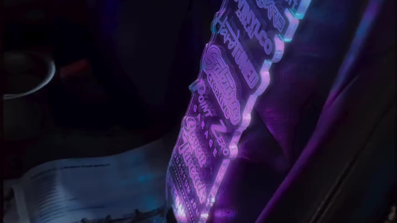 Modified Mazda MX-5 NB Custom LED Boot and Door Holder Prop set 🔧🔆 + LED Lamp 💡 video showcase! 🚗💜💛