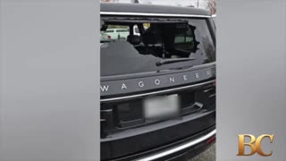 Manhunt underway after federal agents take gunfire as rioters ram vehicles in Chicago