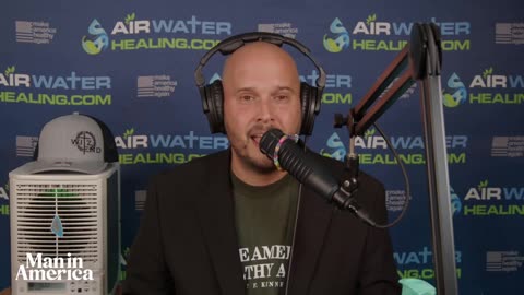 MikeDillon2 UNDENIABLE PROOF: CHEMTRAILS,CHEMICAL FOG & USAID EXPOSED-THEYRE POISONING US FROM ABOVE