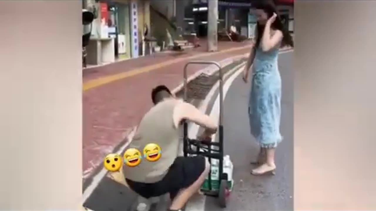 Funny| try not to laugh