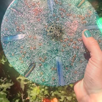 Healing Crystal Orgone Energy Pyramids Charging Plates