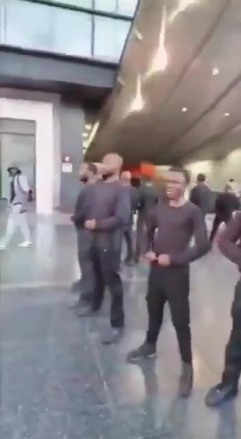 “HEIL HITLER” chanted in unison by a circle of Black men on Hollywood Blvd.
