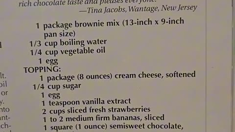 Recipe for Banana Berry Brownie Pizza