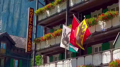 This video shows the stunning village of Lauterbrunnen, Switzerland, and the surrounding valley.