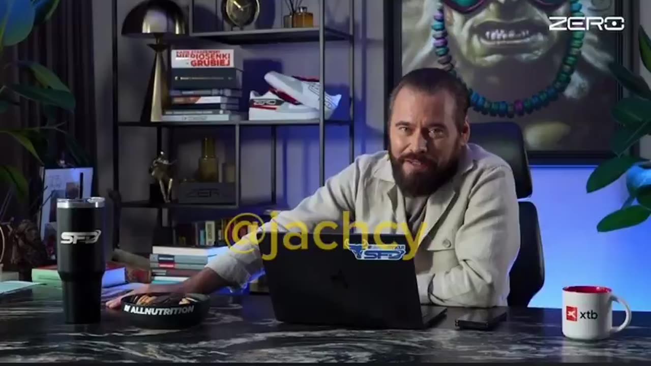 Krzysztof Stanowski- Tańczący z funkcjonariuszami🕺🔥