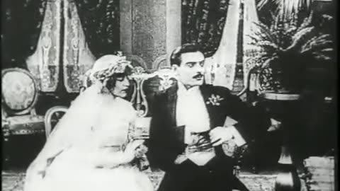 Max Linder in Max wants a divorce (1917)