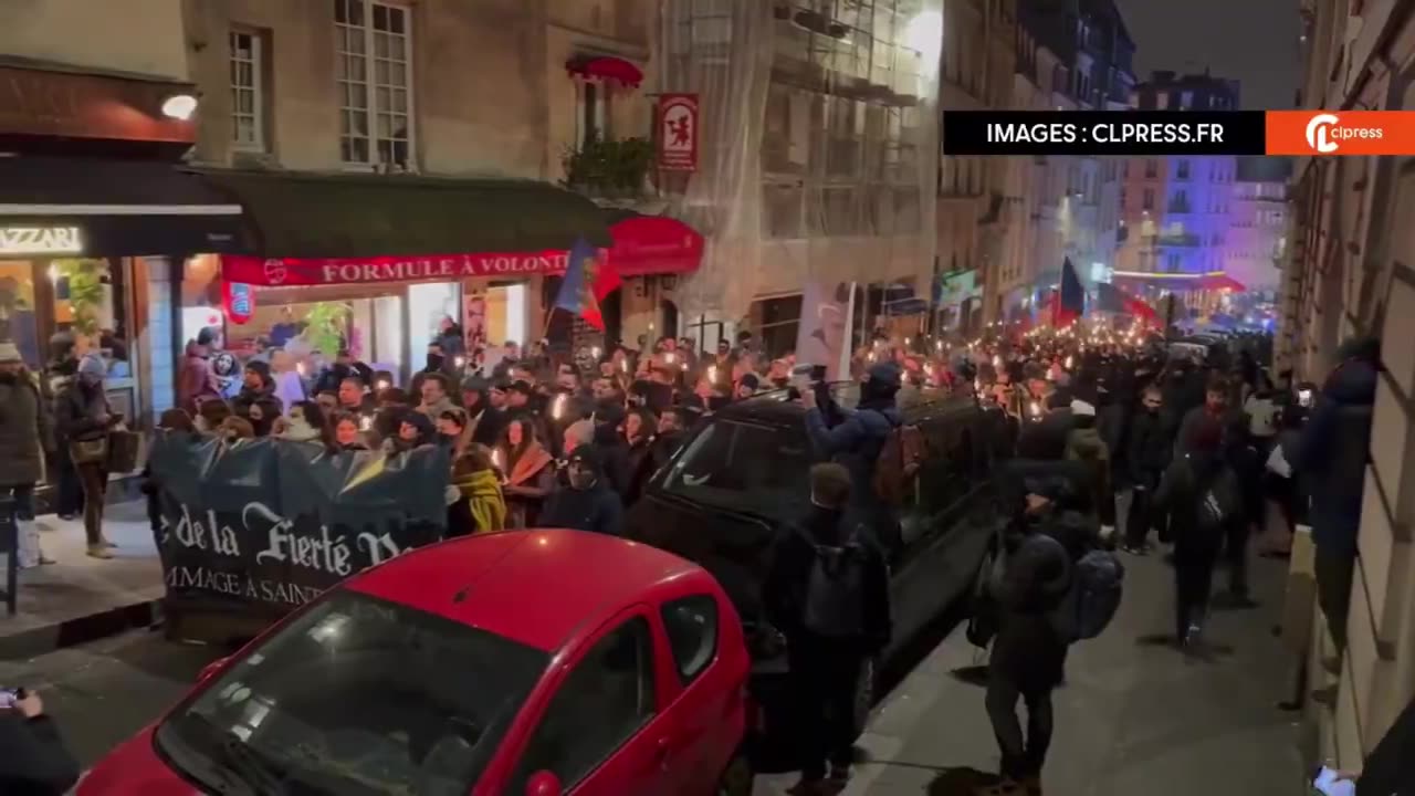 🚨🇫🇷 "Remigration! Paris is our home!" French patriots do not want illegal immigration