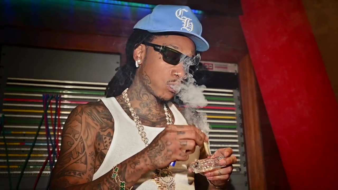 Laugh Out Loud - Wiz Khalifa