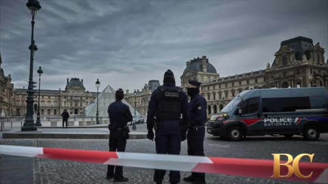 Police probe new video showing Louvre jewel thieves escaping