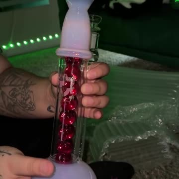 Unboxing Hot Pink Glycerin Bong for Ladies #420 #bonggirl