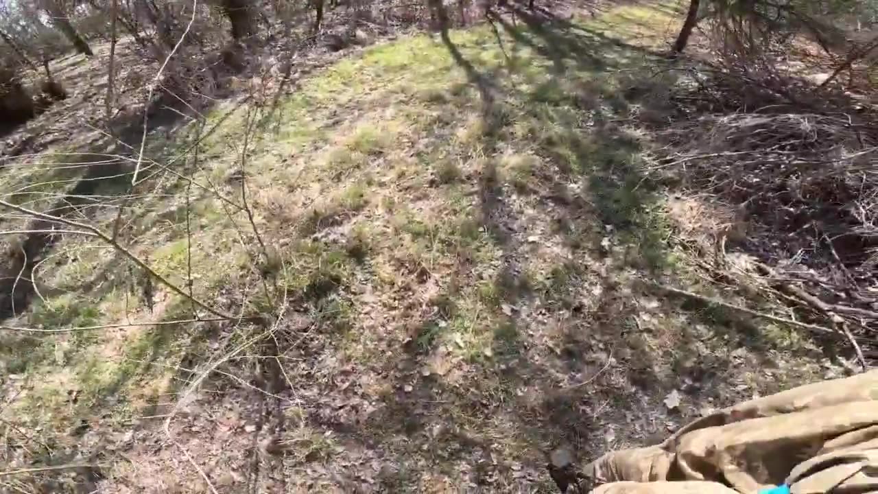 Disturbing Video. Ukrainian troops execute their own comrade rather than continue to carry...