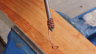 Keep your screws tight with this trick.hd
