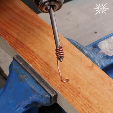 Keep your screws tight with this trick.hd