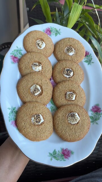 Einkorn Vanilla Cookies with a Toasted Marshmallow