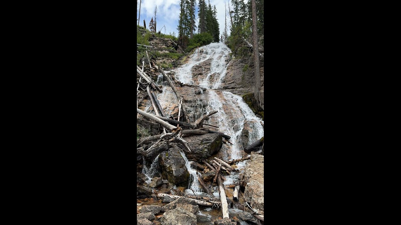 Hidden Gem in Montana 😍💦 #SkalkahoFalls
