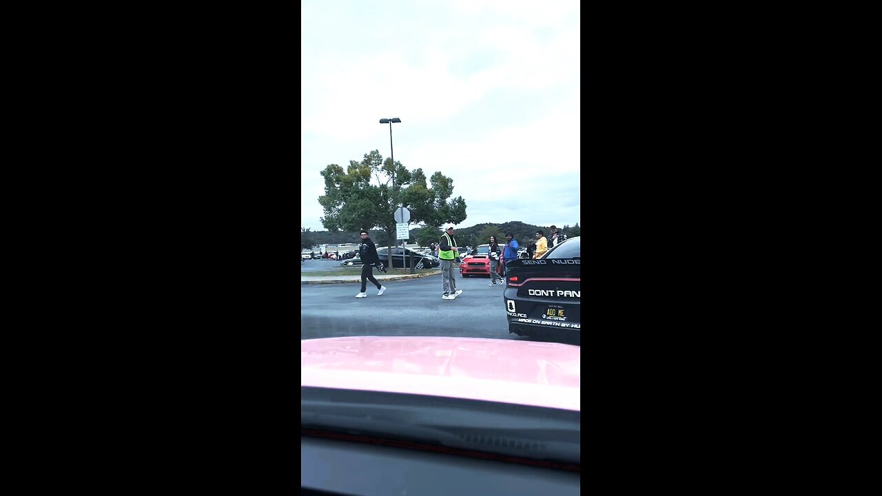 CAR SBLE CAR SHOW