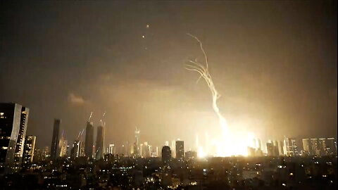 Iran Strikes Tel Aviv Live: Ballistic Missiles Fly Across Israel