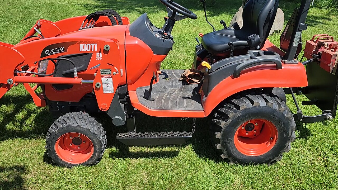 Kioti cs2220 step add on and 3pt weight bracket