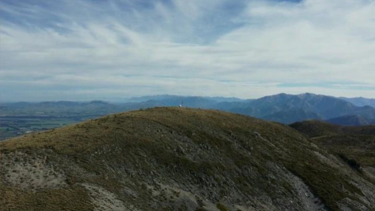 Went Mounting Hiking for 9 hours to reach the top and return | 40 year old man still has it! =)