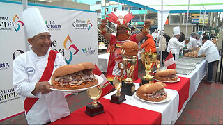 Perú celebra la victoria en la competición mundial de desayunos con 10.000 panes con chicharrón
