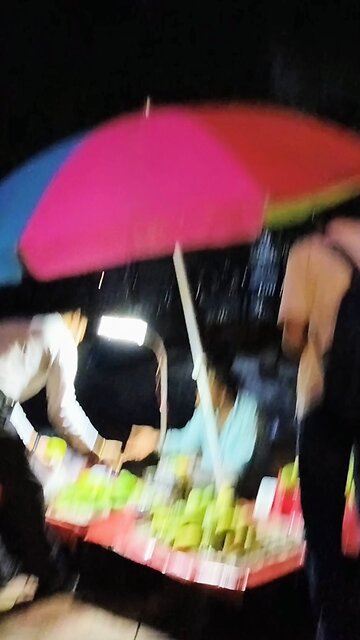 Discover bustling markets, iconic vibes, and Delhi’s heartbeat! #ConnaughtPlace #DelhiVibes